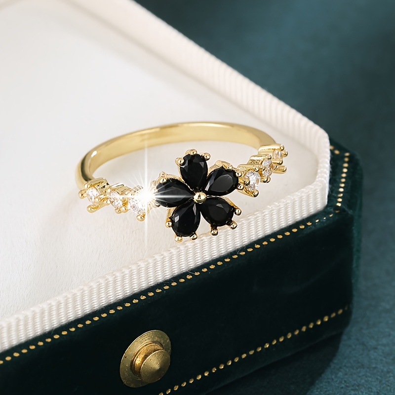 Peach Blossom Shape Ladies' Ring with Zirconia